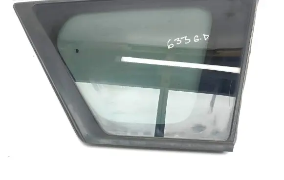 Mitsubishi Outlander Rear side window
