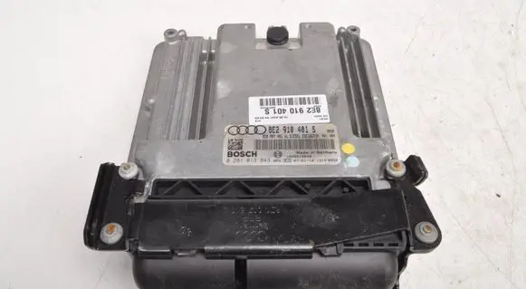 Audi A4 Allroad Engine control unit/module ECU 8E2910401S