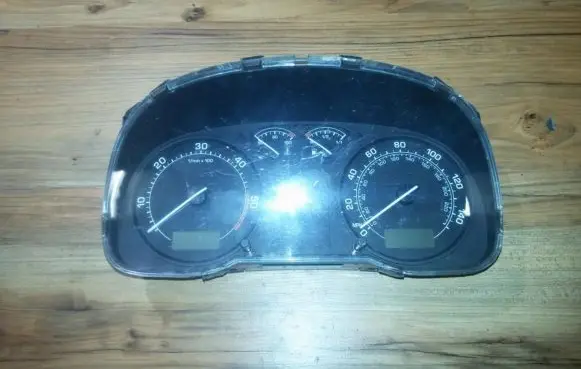 Skoda Octavia Mk1 (1U) Speedometer (instrument cluster) 1u0920901j