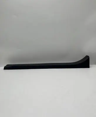 Nissan Leaf II (ZE1) Front sill trim cover 769B43NL0A