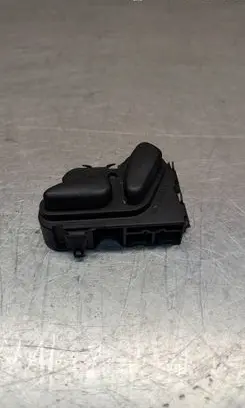 Mercedes-Benz C W203 Seat control switch 2108213851 03463815