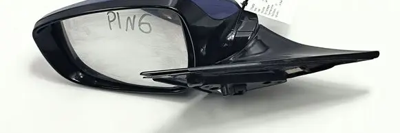 Hyundai Veloster Front door electric wing mirror UU9