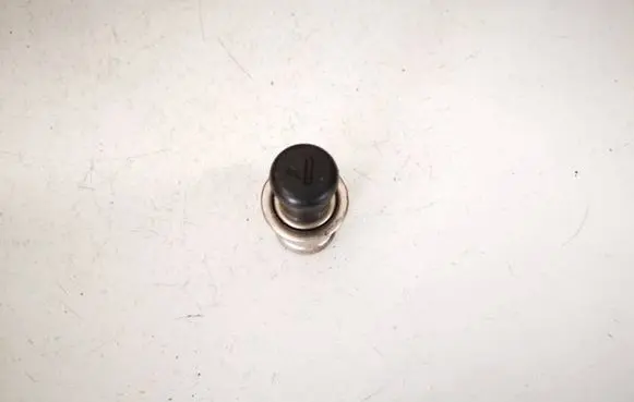 Chrysler Town Country II Cigarette lighter 