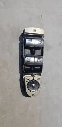 Mercedes-Benz C W205 Electric window control switch A2059056811