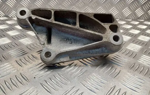 Citroen C5 Gearbox mounting bracket 326B97L