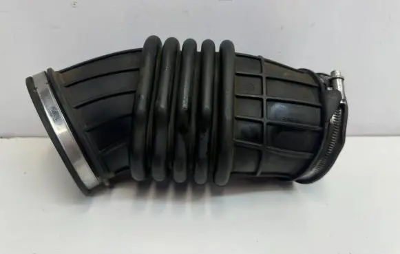 Volvo XC60 Air intake duct part 31370326