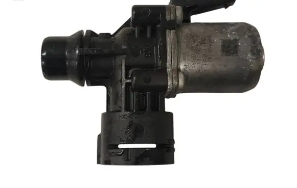 BMW X3 G01 Coolant heater control valve 8689694
