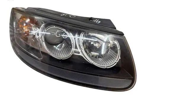 Hyundai Santa Fe Headlight/headlamp