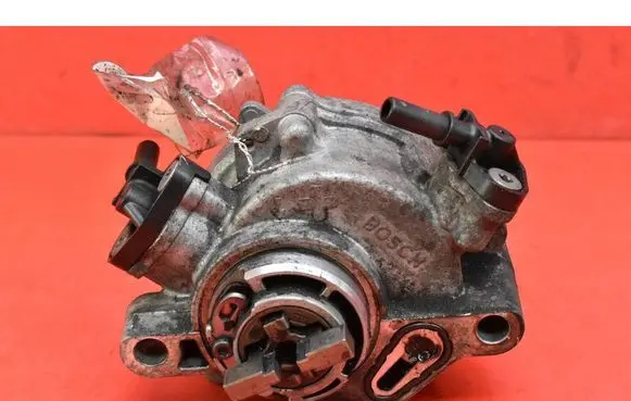 Ford B-MAX Vacuum pump 9804021880