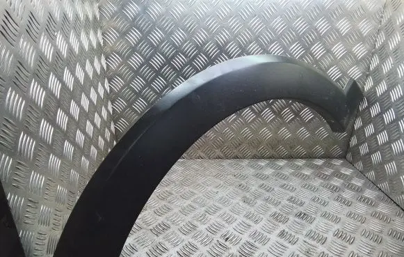 Chevrolet Captiva Front arch trim 96439703