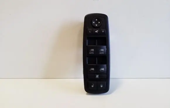 Jeep Cherokee Electric window control switch 68141890AA