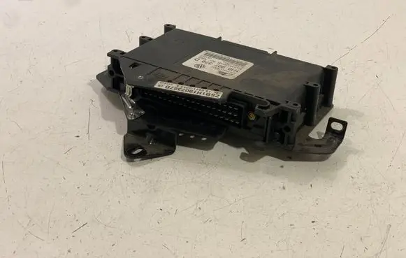 Volkswagen PASSAT B4 ABS control unit/module 1H0907379D