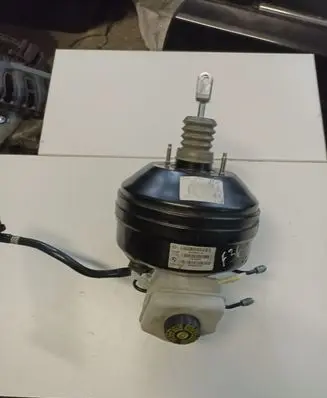 BMW 4 F36 Gran coupe Brake booster 6798422 0204259553 15B0580B1153