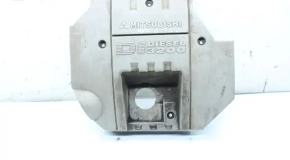 Mitsubishi Pajero Engine cover (trim)