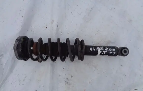 BMW X4 F26 Rear shock absorber with coil spring 6883334