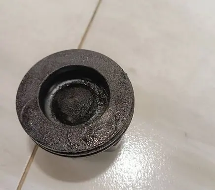 Renault Master III Piston N0code