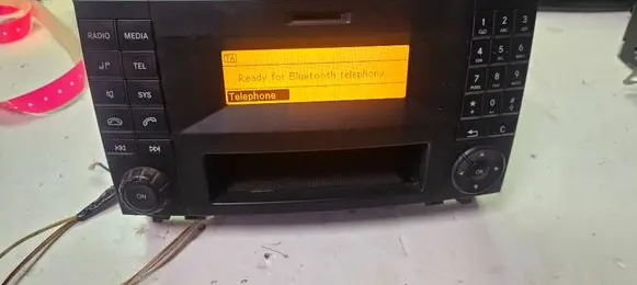 Mercedes-Benz Sprinter W906 Radio/CD/DVD/GPS head unit A9069000103 A9069013801 MR2320