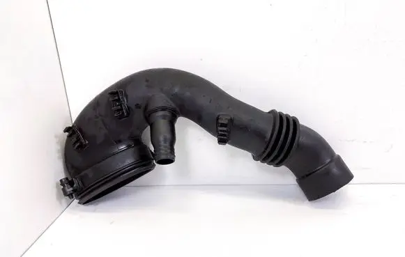 BMW 5 E60 E61 Air intake hose/pipe 7790552 13717790552 13717787862