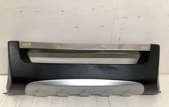 Isuzu D-Max Engine control unit/module 589