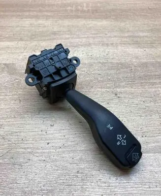 BMW X3 E83 Indicator stalk 8363668 8363668K