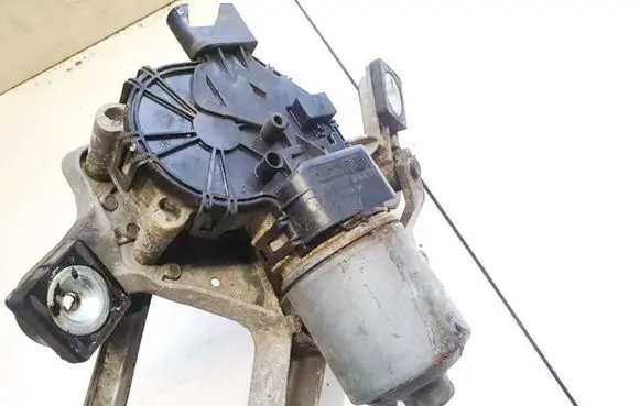 Ford Mondeo MK IV Wiper motor 0390241633 7s71-17508
