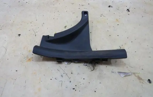 Hyundai i30 side skirts sill cover GMAUTO4574097