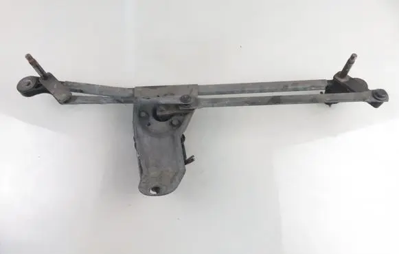 BMW X5 E53 Front wiper linkage 8403026