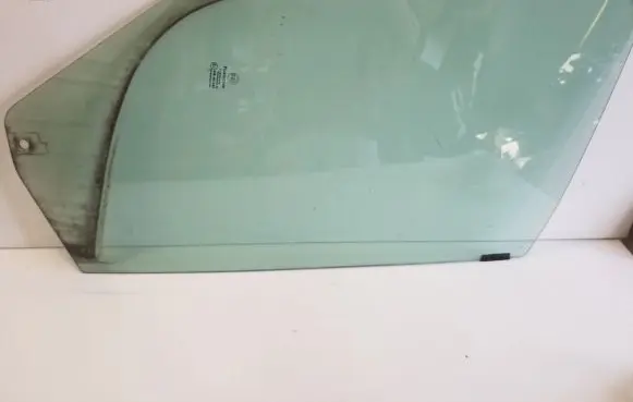 Fiat Ducato Front door window glass four-door 43R001582