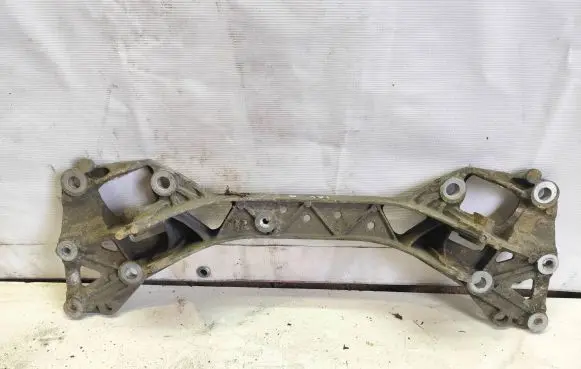 Alfa Romeo Giulietta Rear subframe 50518703 50518704