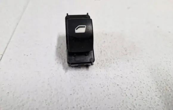 Citroen C4 I Quarter vent window switch 9651466677
