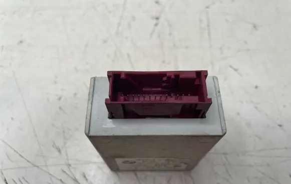 BMW 5 E39 Fuel injection pump control unit/module 55892110