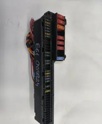 BMW 5 E60 E61 Fuse box set 6932452