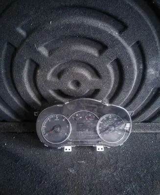 KIA Carens III Speedometer (instrument cluster) 94007A4001
