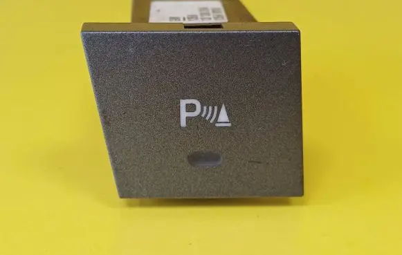 Opel Signum Parking (PDC) sensor switch 13138264