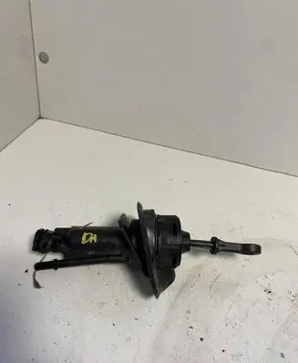 Volvo V60 Clutch slave cylinder 6G917A542BC 010611