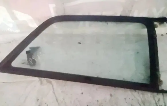 Audi A3 S3 8L Rear side window