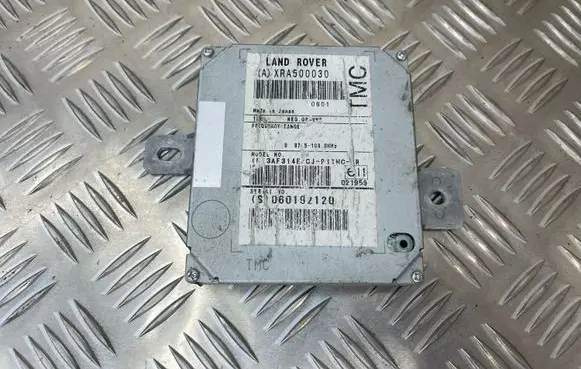 Land Rover Range Rover Sport L320 Aerial antenna amplifier XRA500030