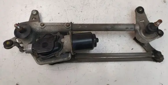 Honda Accord Front wiper linkage and motor 3113L32201