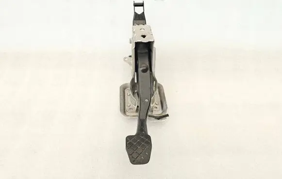 Volkswagen PASSAT B6 Brake pedal 1K1721057AD 24311851
