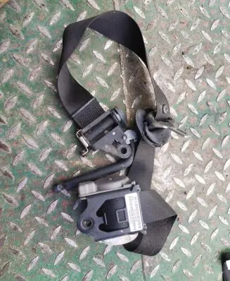 BMW X5 E70 Front seatbelt S2716104609W 08B3931P0749K