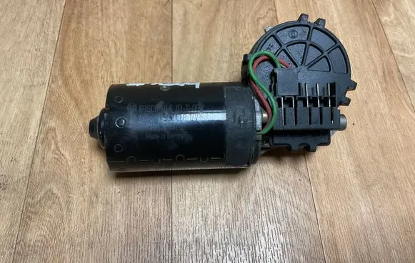Ford Focus Wiper motor XS4117508BB 0580311062 0390241362