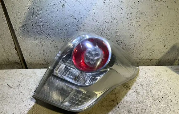 Toyota Verso Rear/tail lights 815500F090 111070030 13224FJ