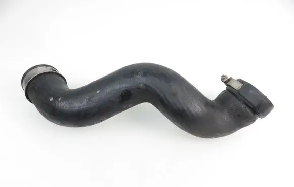 Audi A4 S4 B7 8E 8H Intercooler hose/pipe 8E0145737E