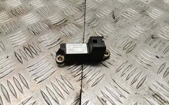 Audi A4 S4 B5 8D Airbag deployment crash/impact sensor 8d0959643b