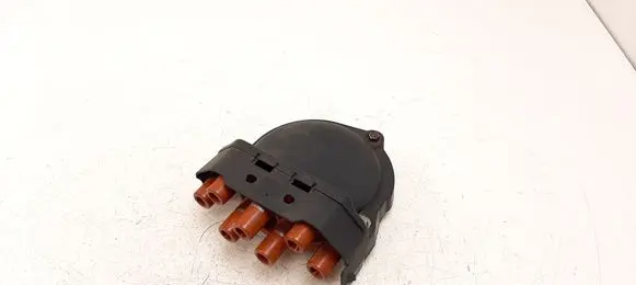 BMW 7 E32 Spark distributor cap 1715905