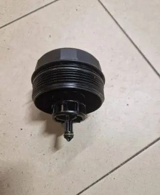BMW 7 F01 F02 F03 F04 Oil filter cover 