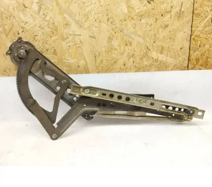 Mercedes-Benz W123 Front door manual window regulator 1237201446 A1237201446
