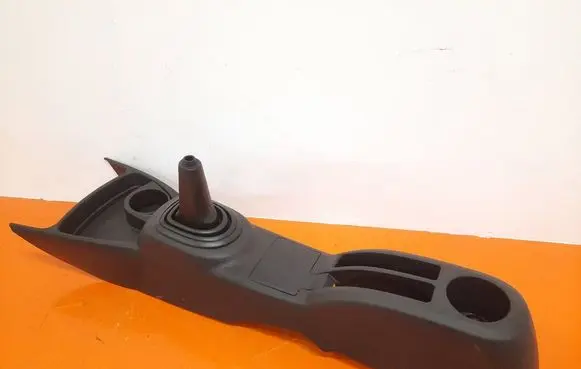 Toyota Yaris Center console 58910-0D010