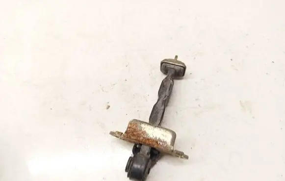 Nissan X-Trail T30 Front door check strap stopper 