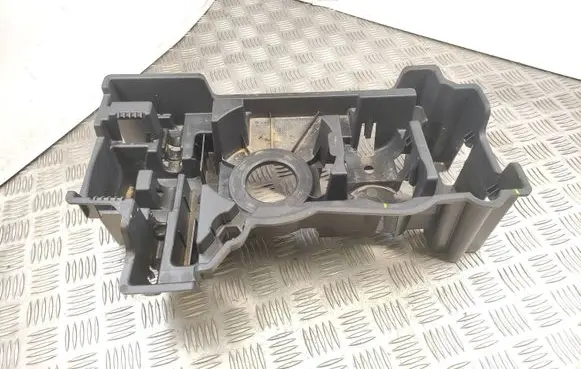 Citroen C4 III e-C4 Spare wheel section trim 9818867680